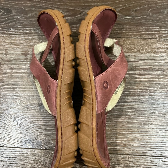 Bogs sandals maroon size 10.5 - Picture 4 of 8